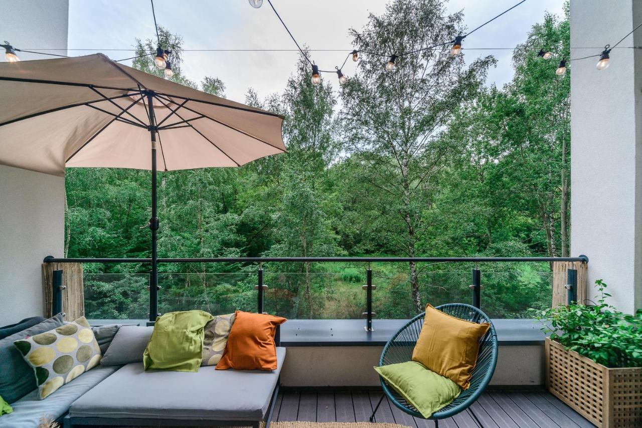Lumina Apartment With Balcony Overlooking The Park Łódź Eksteriør billede